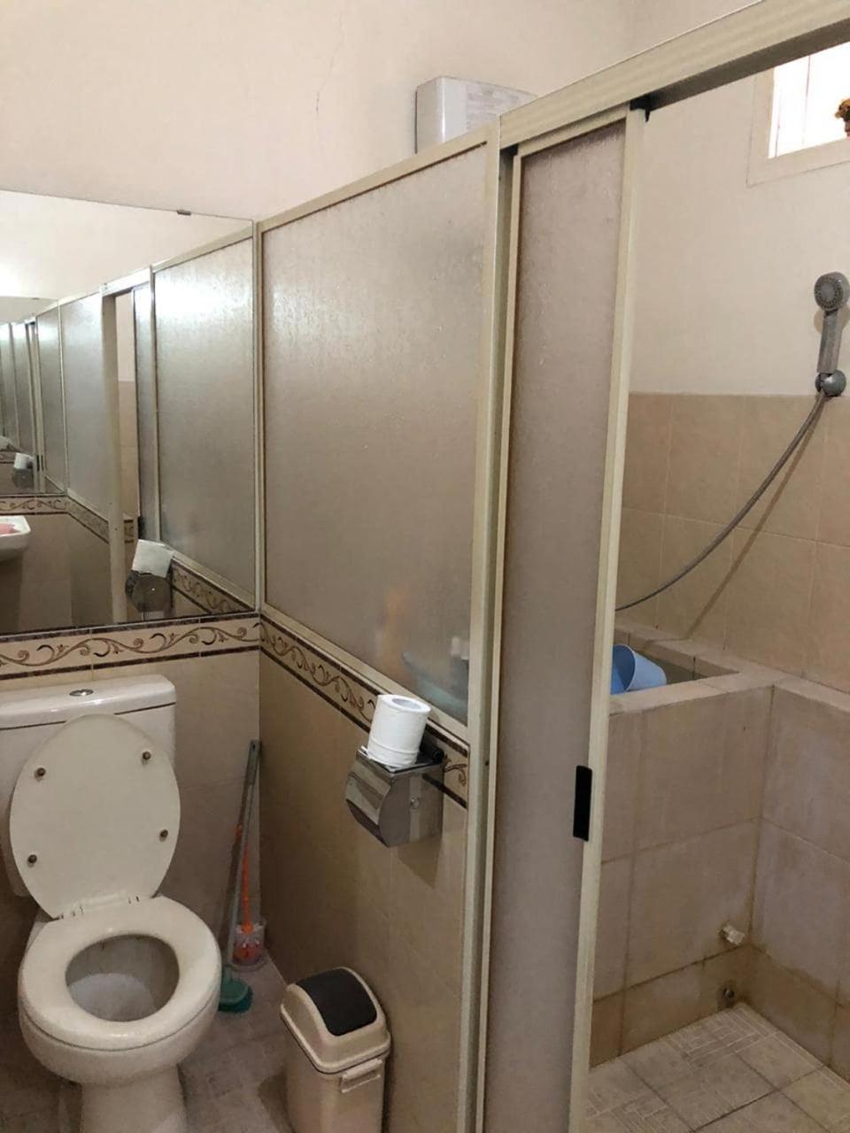 Oyo 90482 Rumah Oma Syariah Kupang  外观 照片